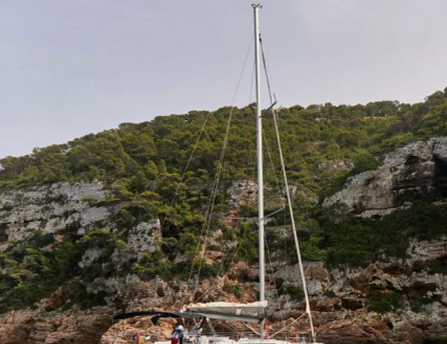 Dufour 470