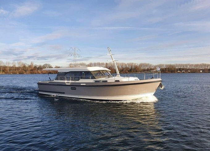 Linssen Grand Sturdy 40.0 Sedan