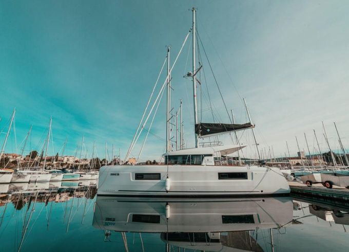 Lagoon 40