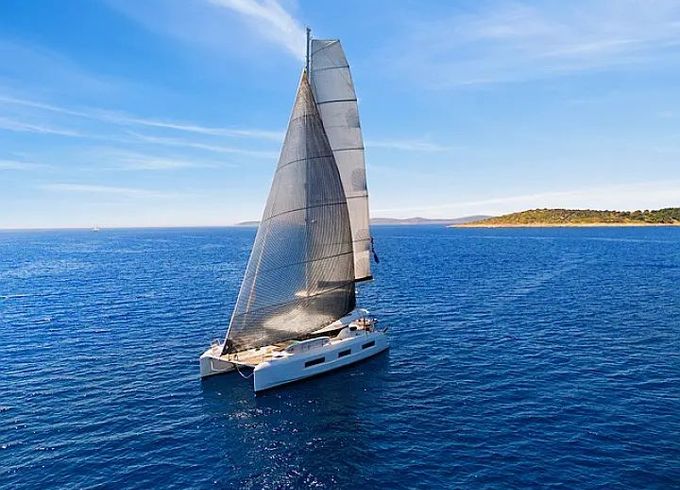 Lagoon 55