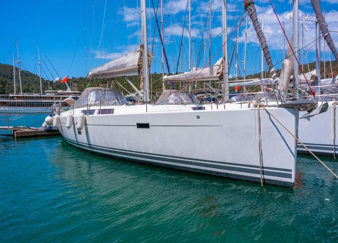 Hanse 445