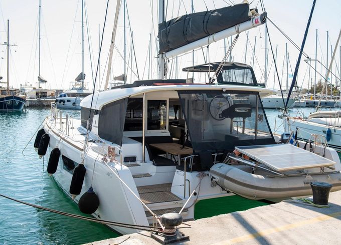 Lagoon 40