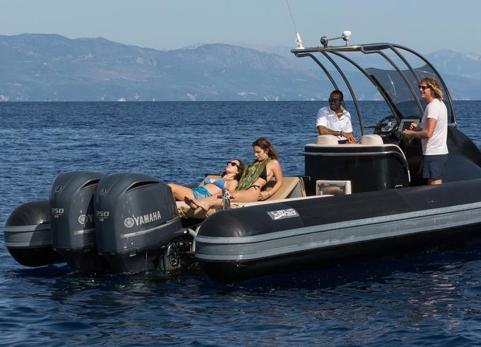Sea Water 33