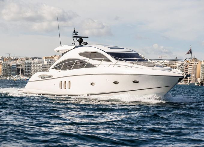 Sunseeker Predator 52