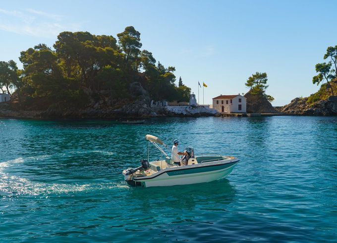 Azzara yachts 49s