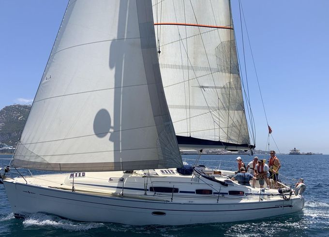 Bavaria Cruiser blue