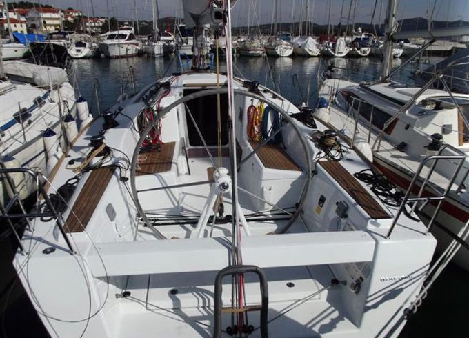 Beneteau First 35