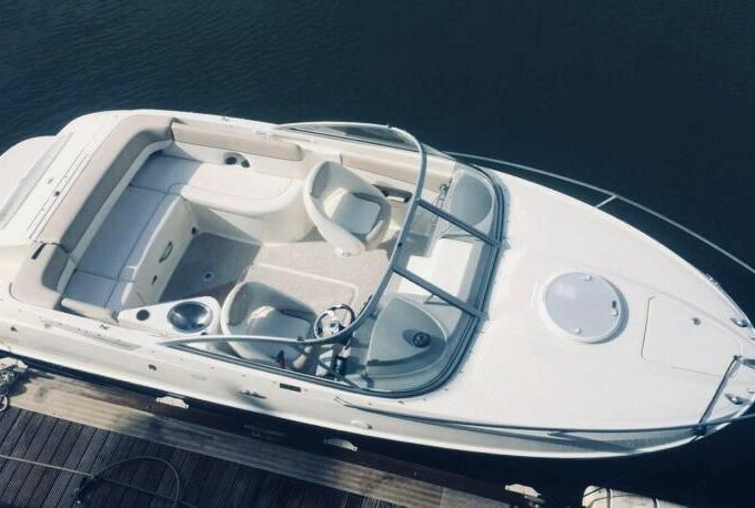 Bayliner 702