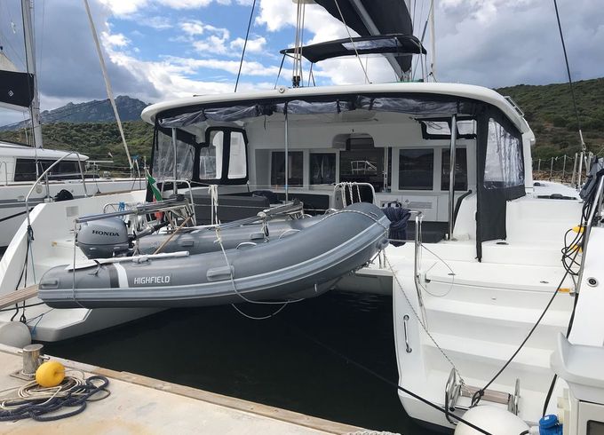 Lagoon 450F