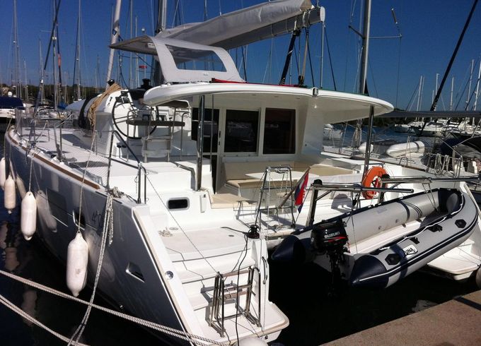 Lagoon 400 S2