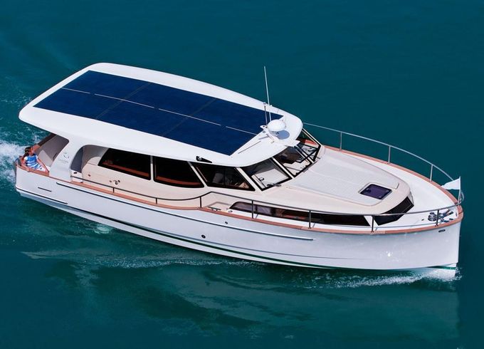 Greenline 33
