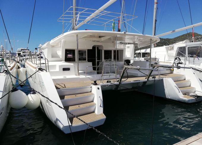 Lagoon 450 F Luxury