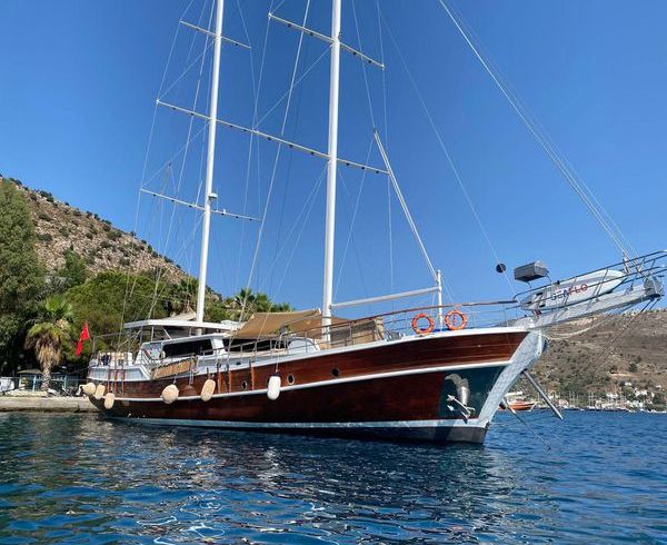 Custom Gulet 105