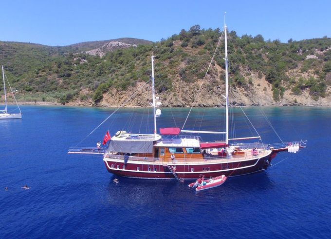 Gulet 75