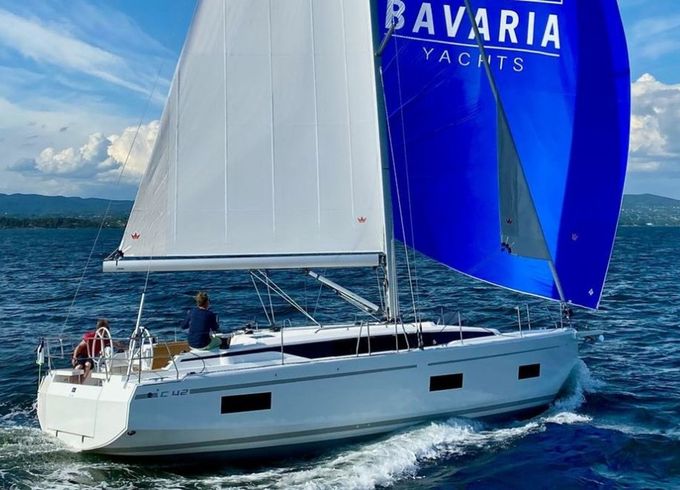 Bavaria C42