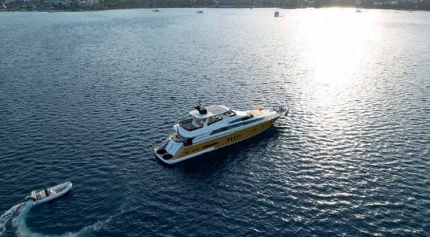 M/Y 105