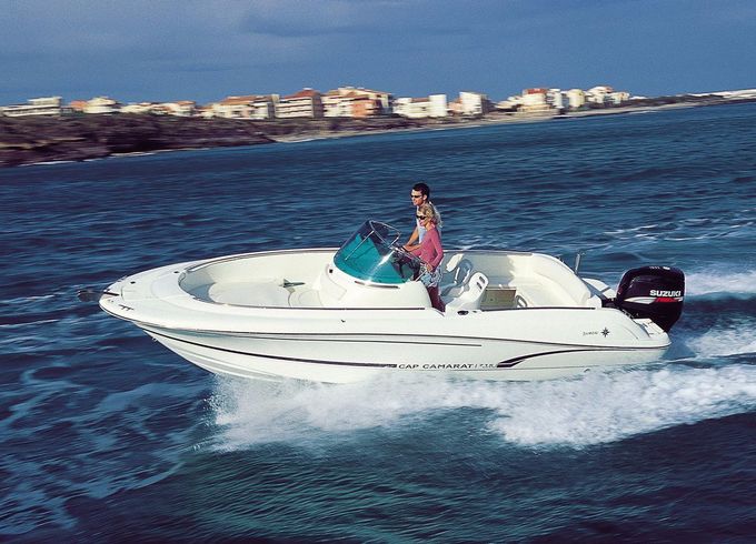 Jeanneau Cap Camarat 715