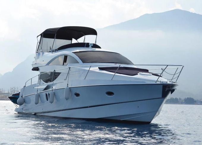 M/Y Numarine 55 fly