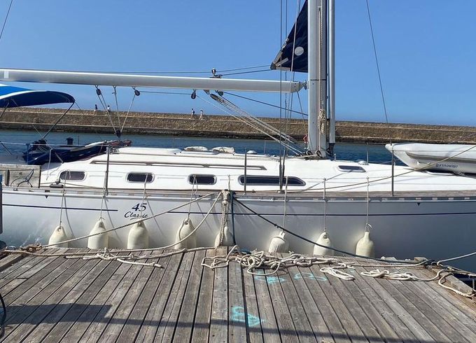 Dufour 45