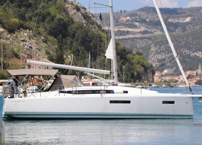 Jeanneau Sun Odyssey 380