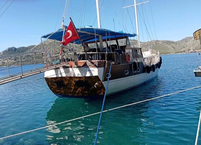 Gulet 79