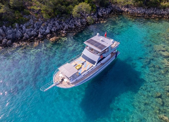 M/Y 20m