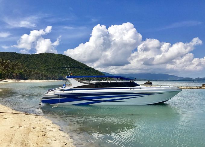 M/B Speed Boat
