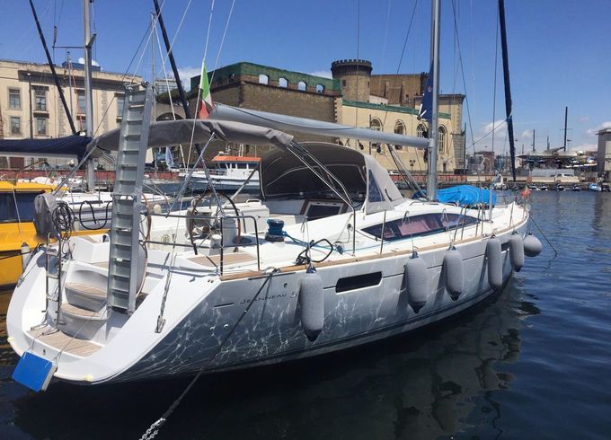Jeanneau 53