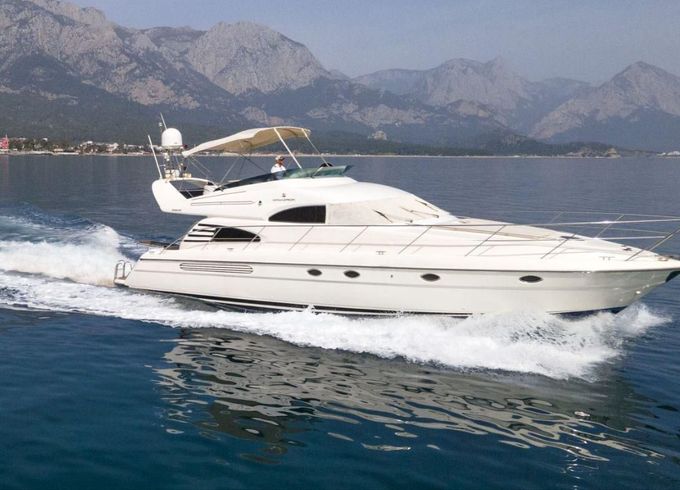 Fairline Squadron 55