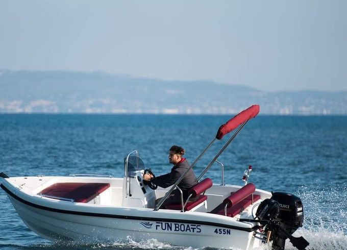 Fun Boats 4.55