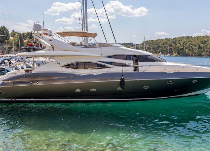 Sunseeker Manhattan 84