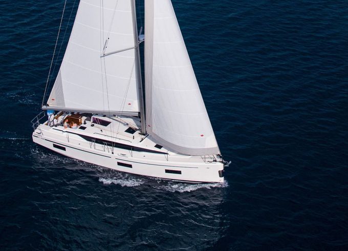 Bavaria C42