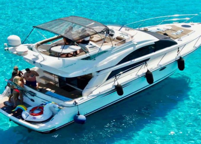Fairline Phantom