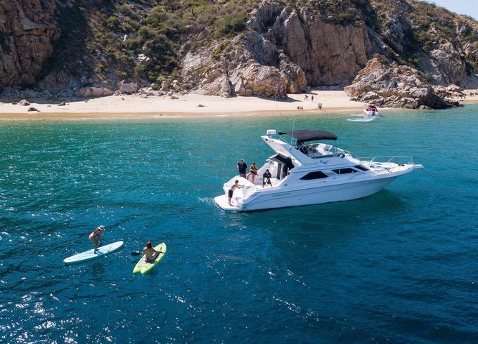 Sea Ray 44 Express Bridge
