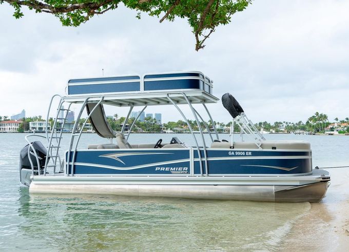 Avalon 27' Catalina Funship