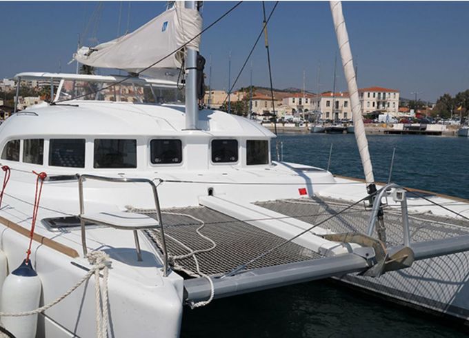 Lagoon 380