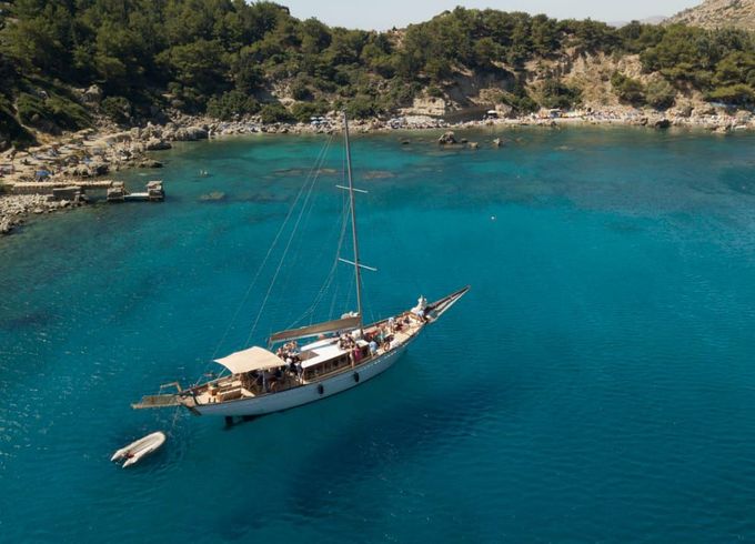 Gulet ΤΣΕΡΝΙΚΙ