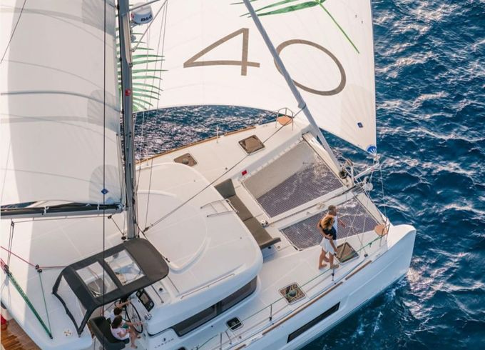 Lagoon 40