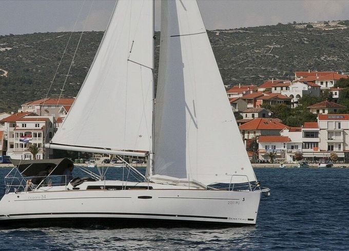 Beneteau Oceanis 34