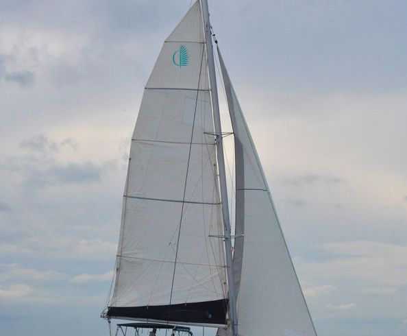 Lagoon 450 F