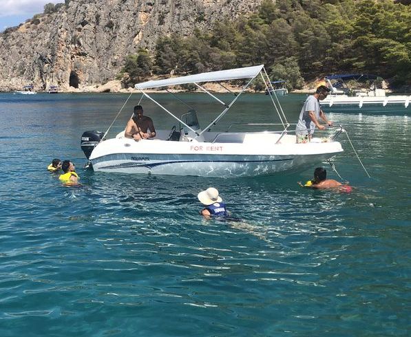 Aquamar Motorboat