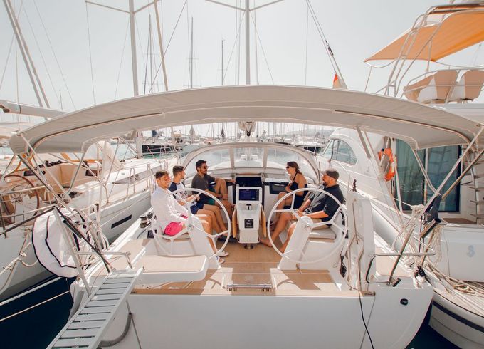 Hanse 388