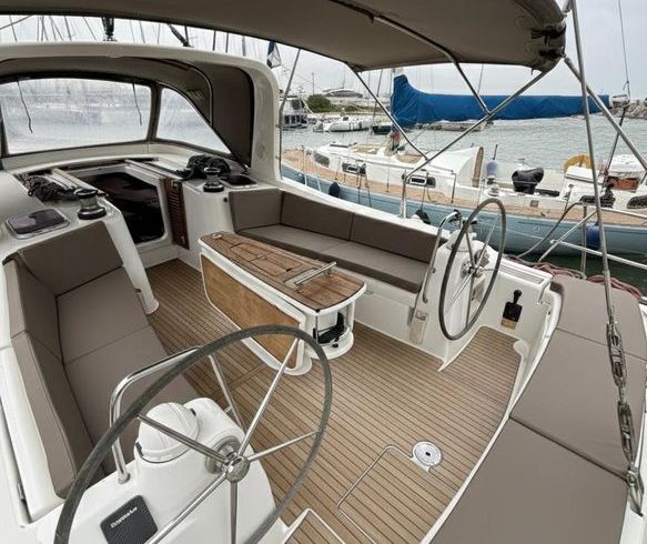 Beneteau Oceanis 50 Family
