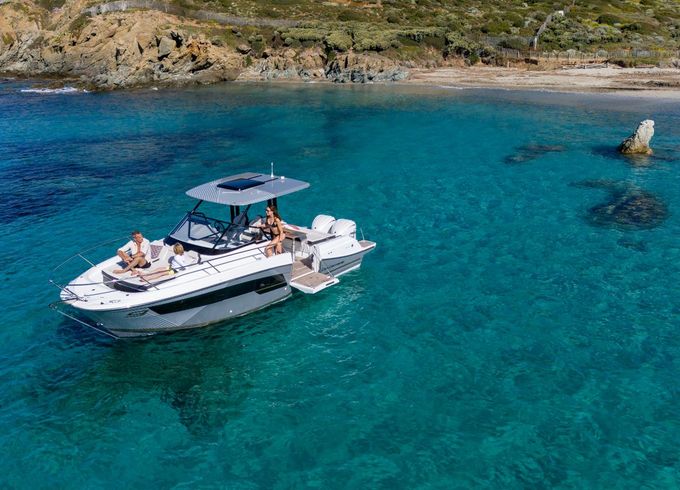 Jeanneau Cap Camarat 9.0 WA