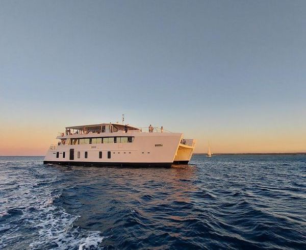 P/C Power Catamaran