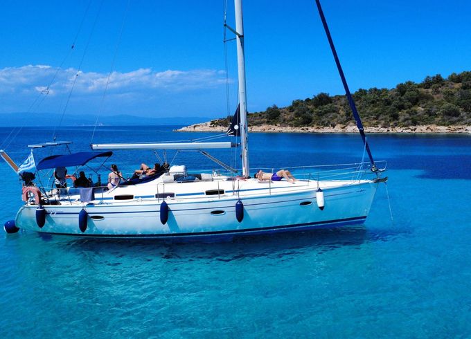 Bavaria 42