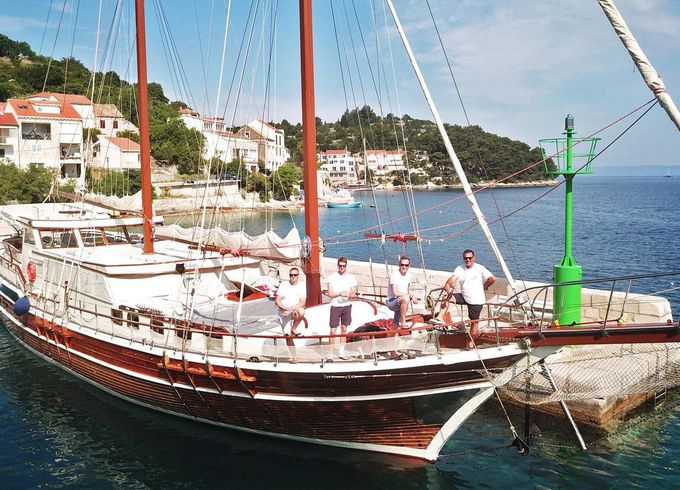 Gulet 90