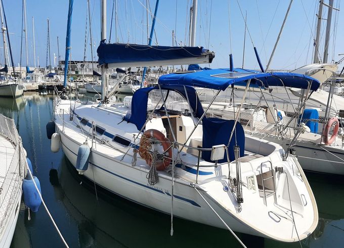 Bavaria 38