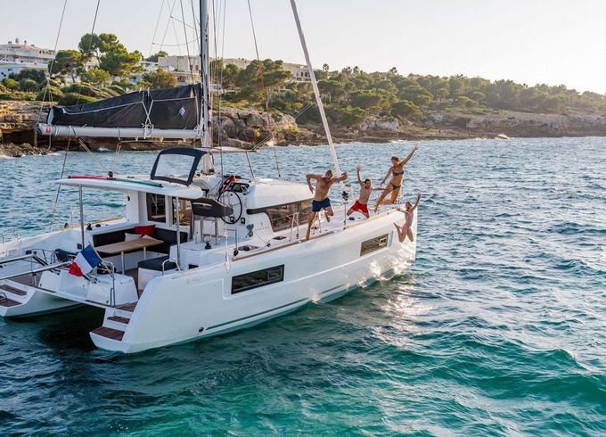 Lagoon 40