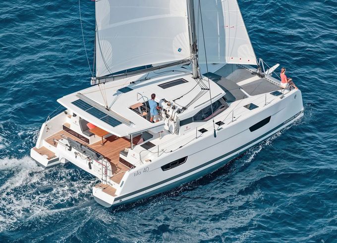 Fountaine Pajot Isla 40